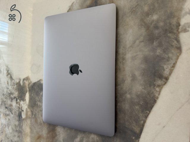 Apple MacBook Air 13