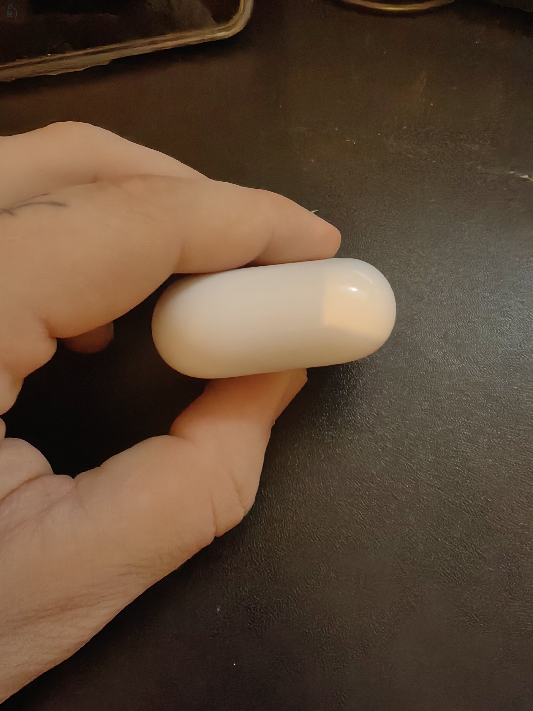 Airpods 4 ANC