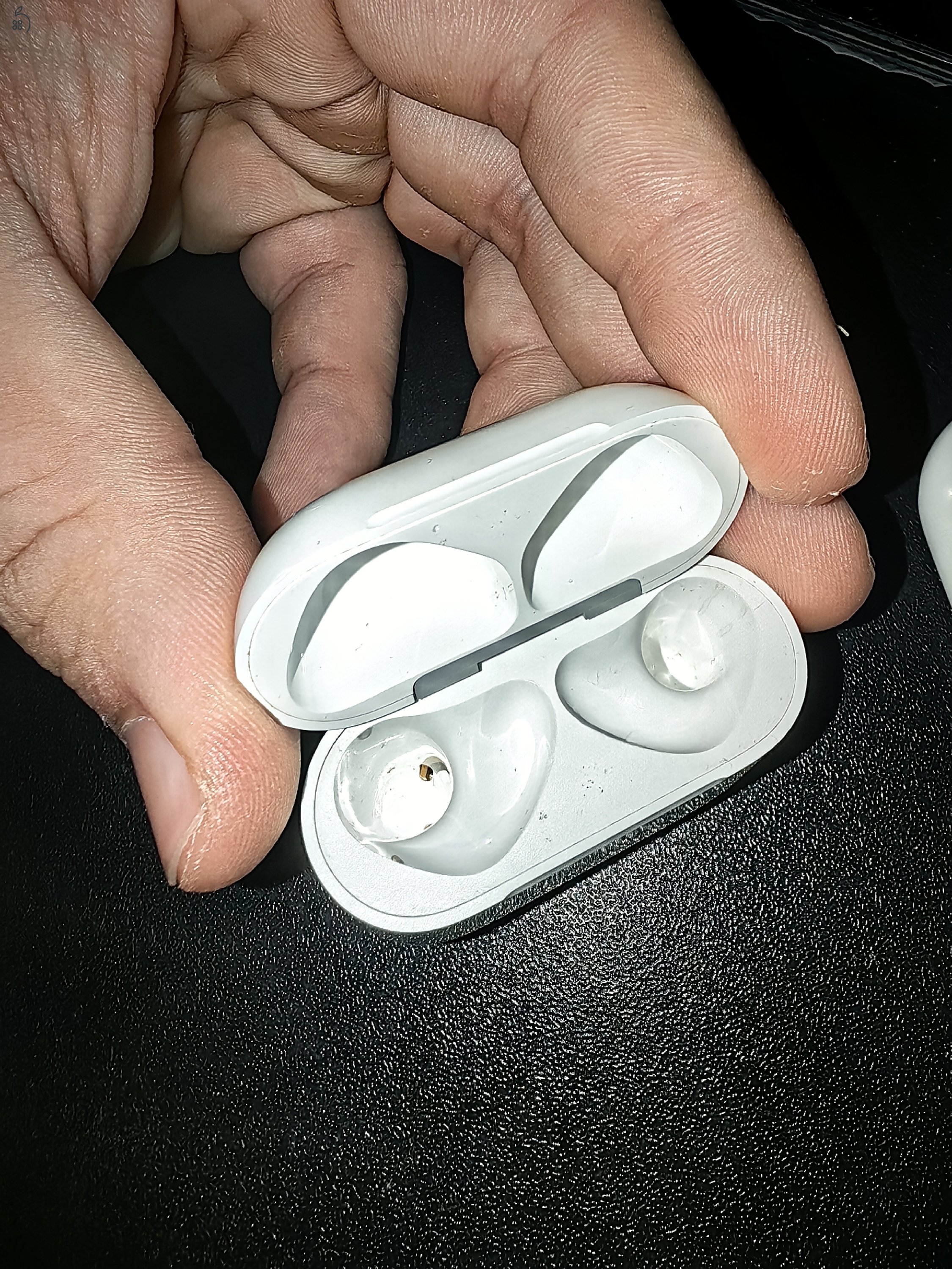Airpods 4 ANC