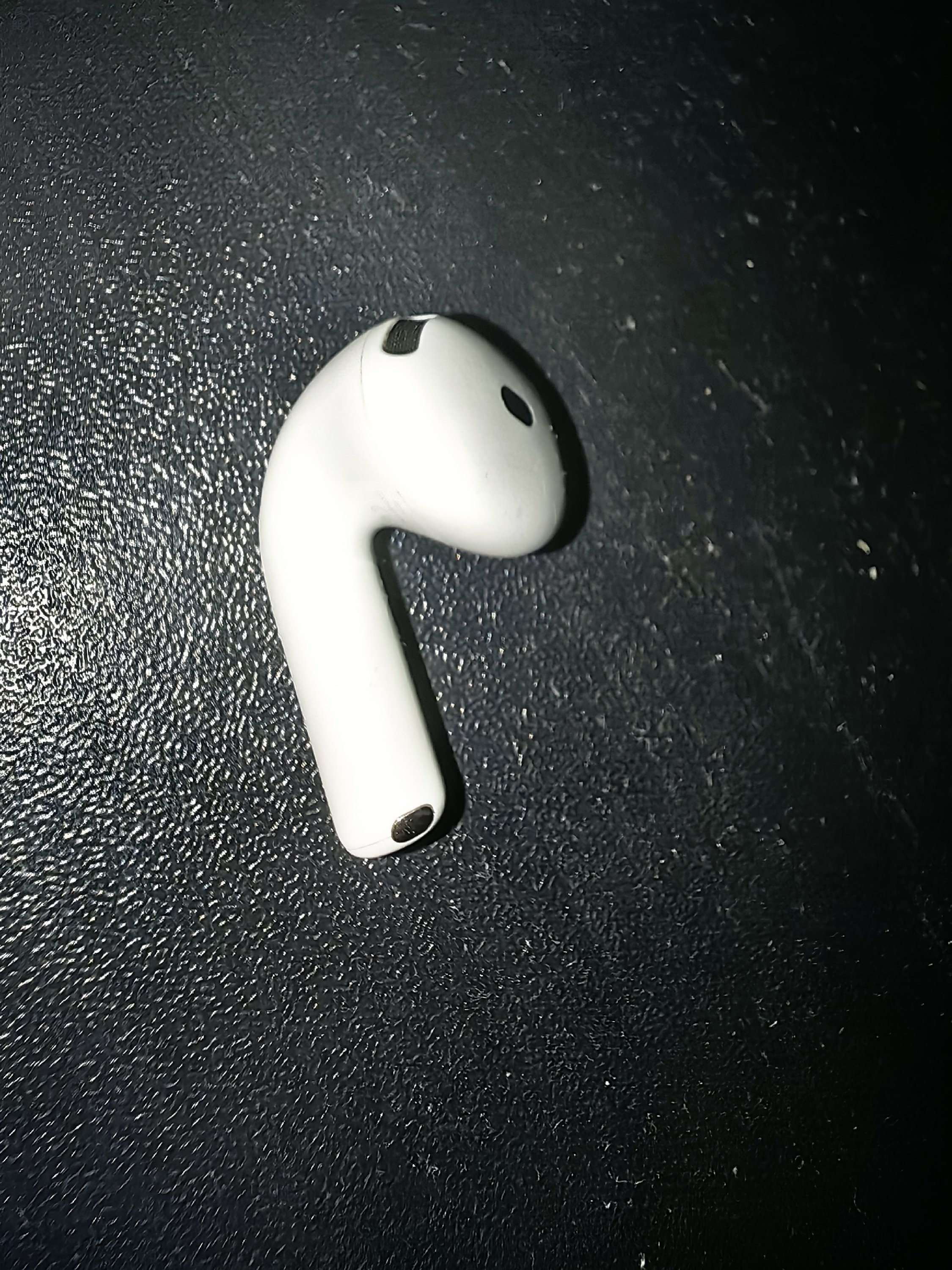 Airpods 4 ANC