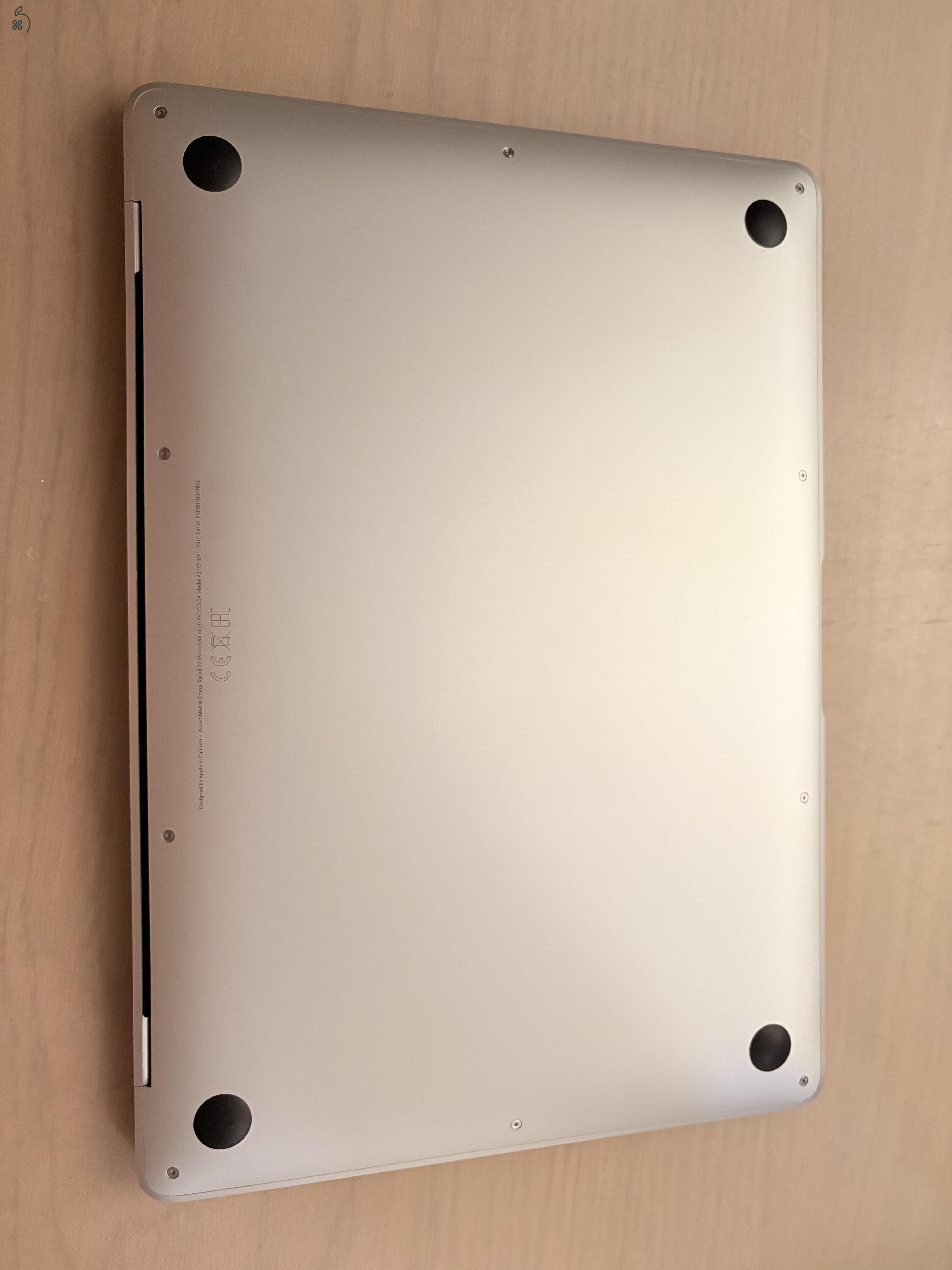 MacBook Air 13, 2020