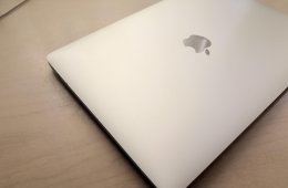 MacBook Air 13, 2020