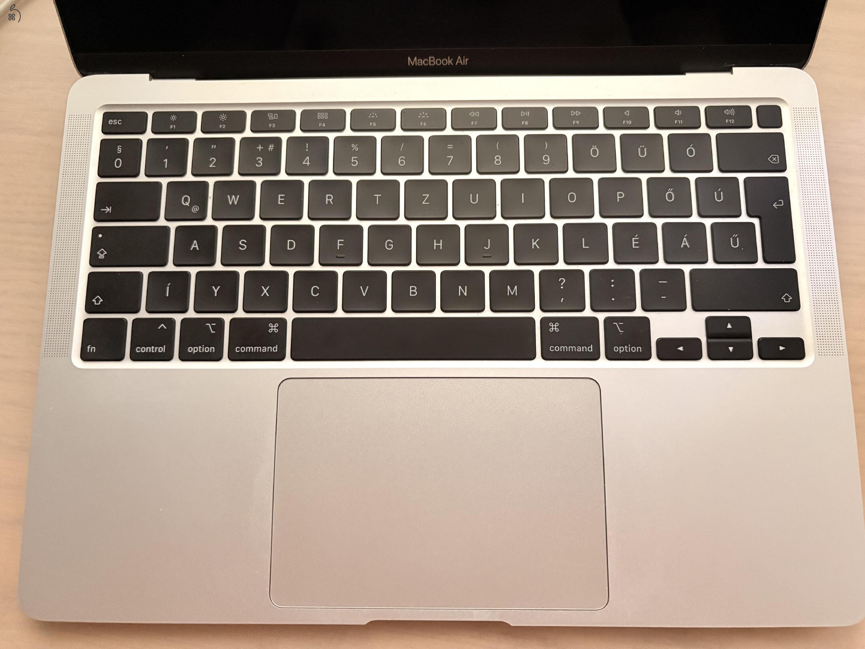 MacBook Air 13, 2020