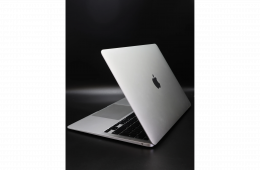 Apple MacBook Air 13″ 2020 M1 512 GB Silver 97% akku - 12 HÓ GARANCIA