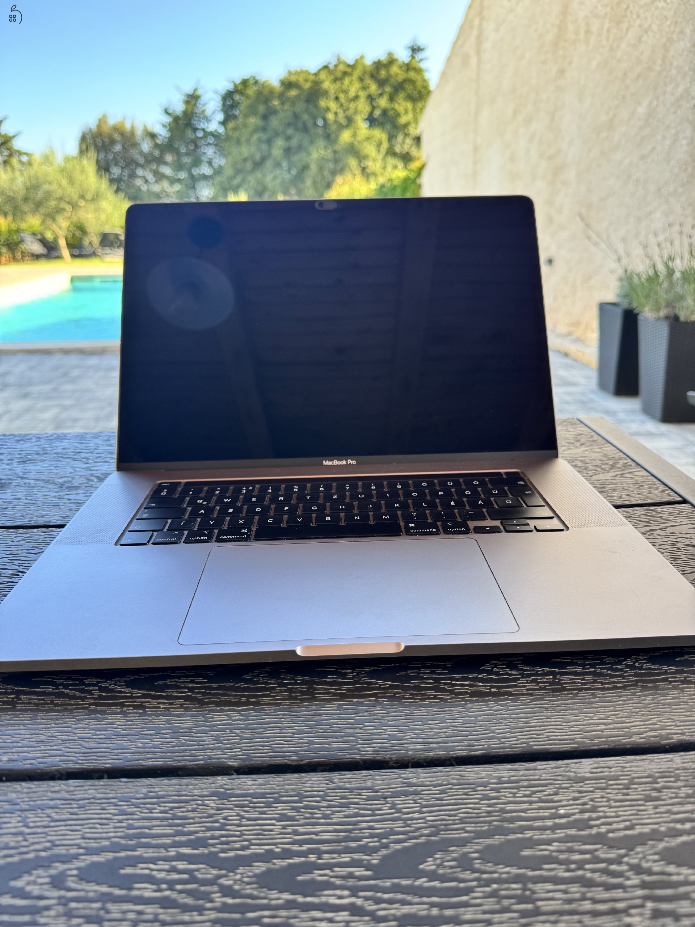 Eladó MacBook Pro 16” Retina (2019) – Intel Core i9 | 64 GB RAM | 1 TB SSD | Radeon Pro 5500M 8 GB