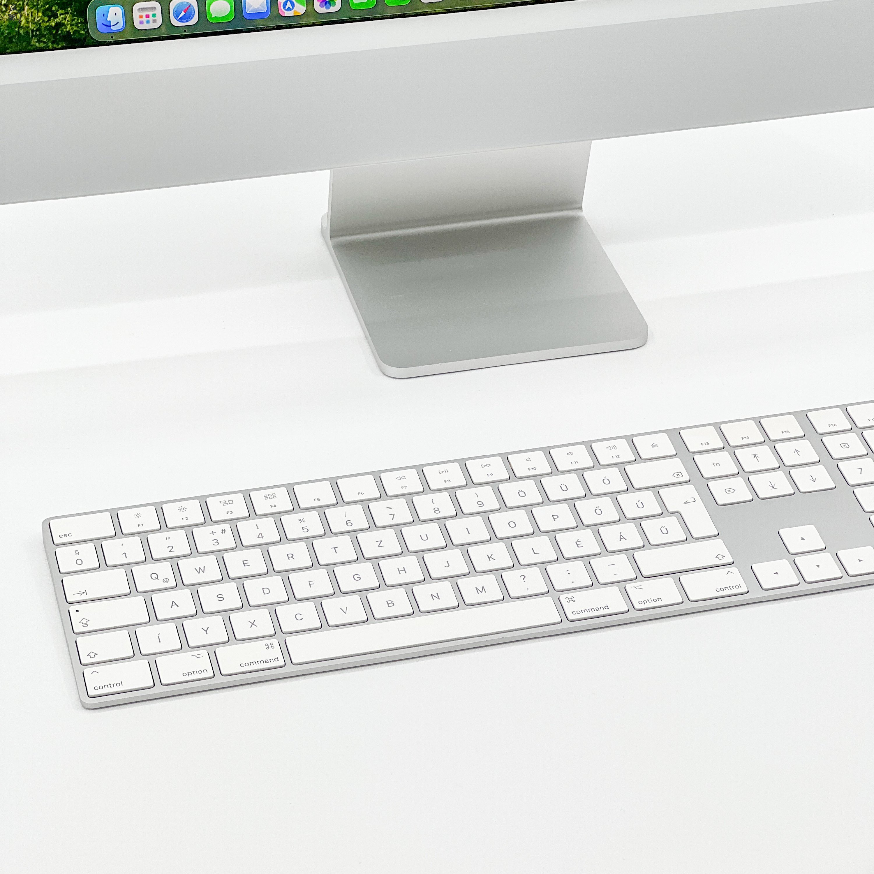iMac 24