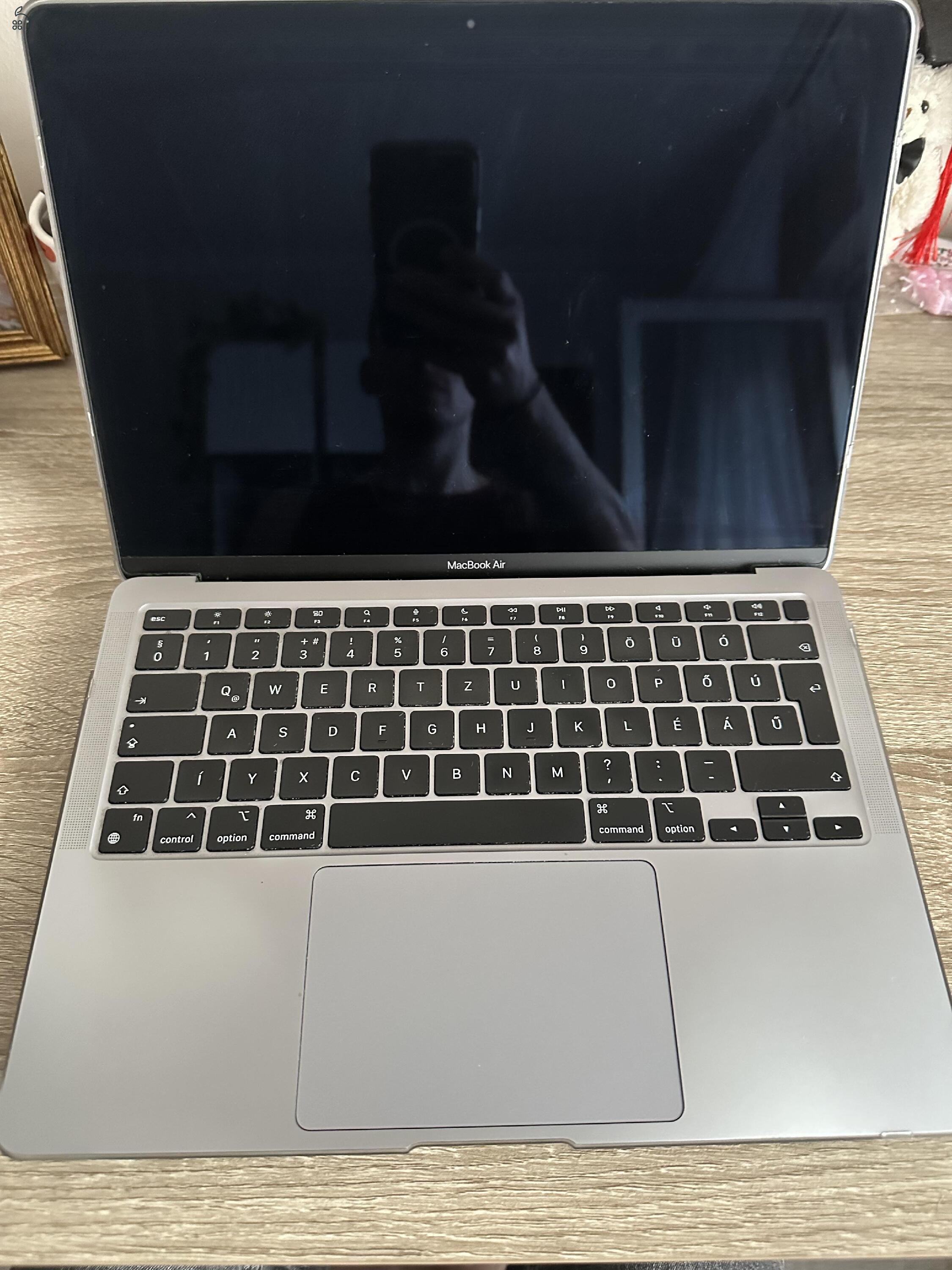 Kitűnő állapotú, használt MacBook Air M1 13