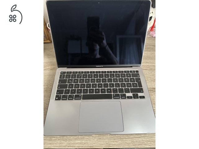 Kitűnő állapotú, használt MacBook Air M1 13
