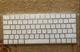  Apple Mac mini M2 Pro (32 GB / 1 TB) + Magic Keyboard