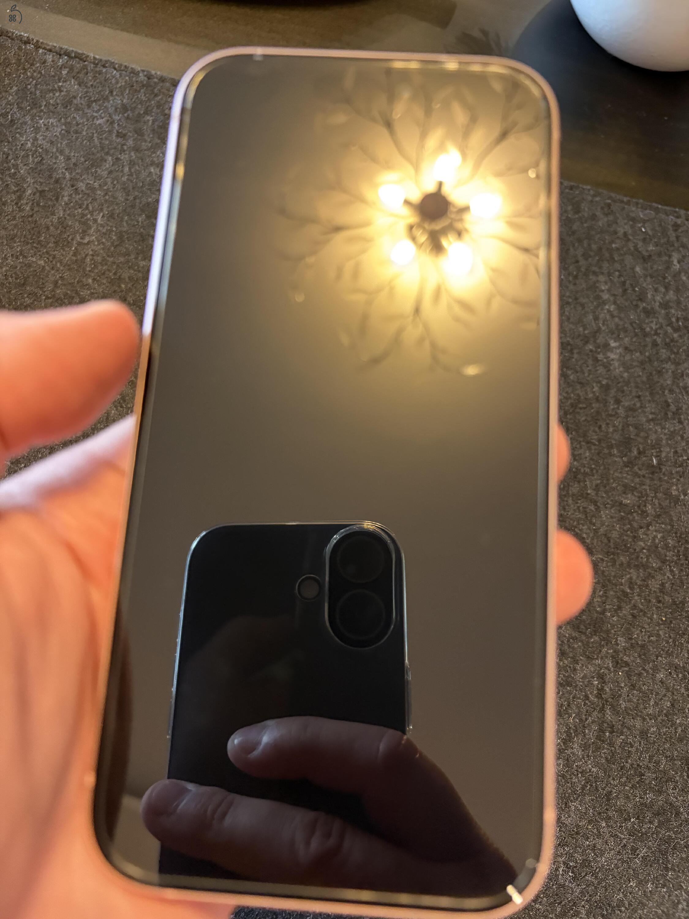 Apple iPhone 15 128 GB Pink - 87% akkumulátor - 7db extra tok és 2 üvegfólia / Független