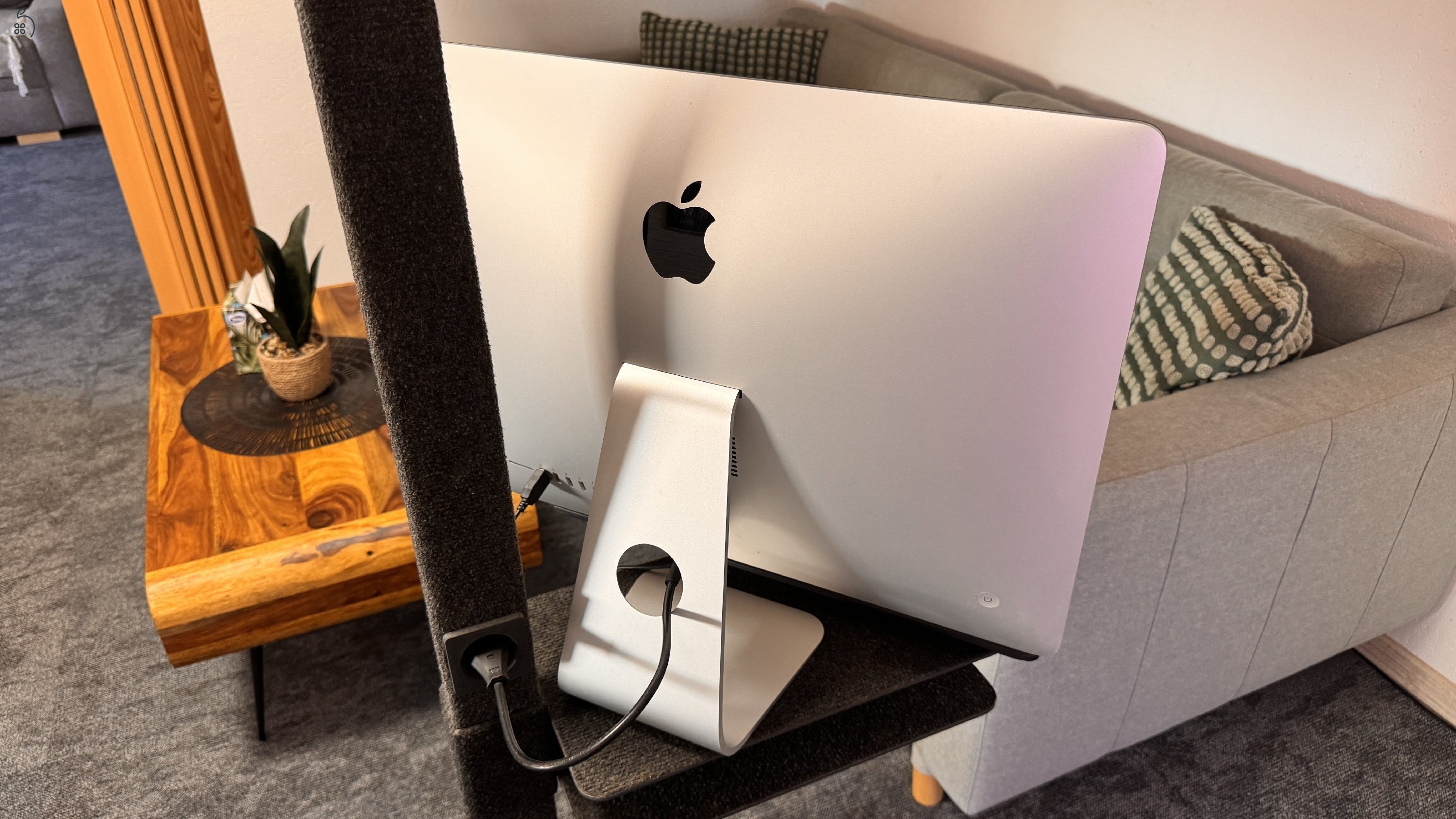 iMac Slim 4K (2015) mint az új!