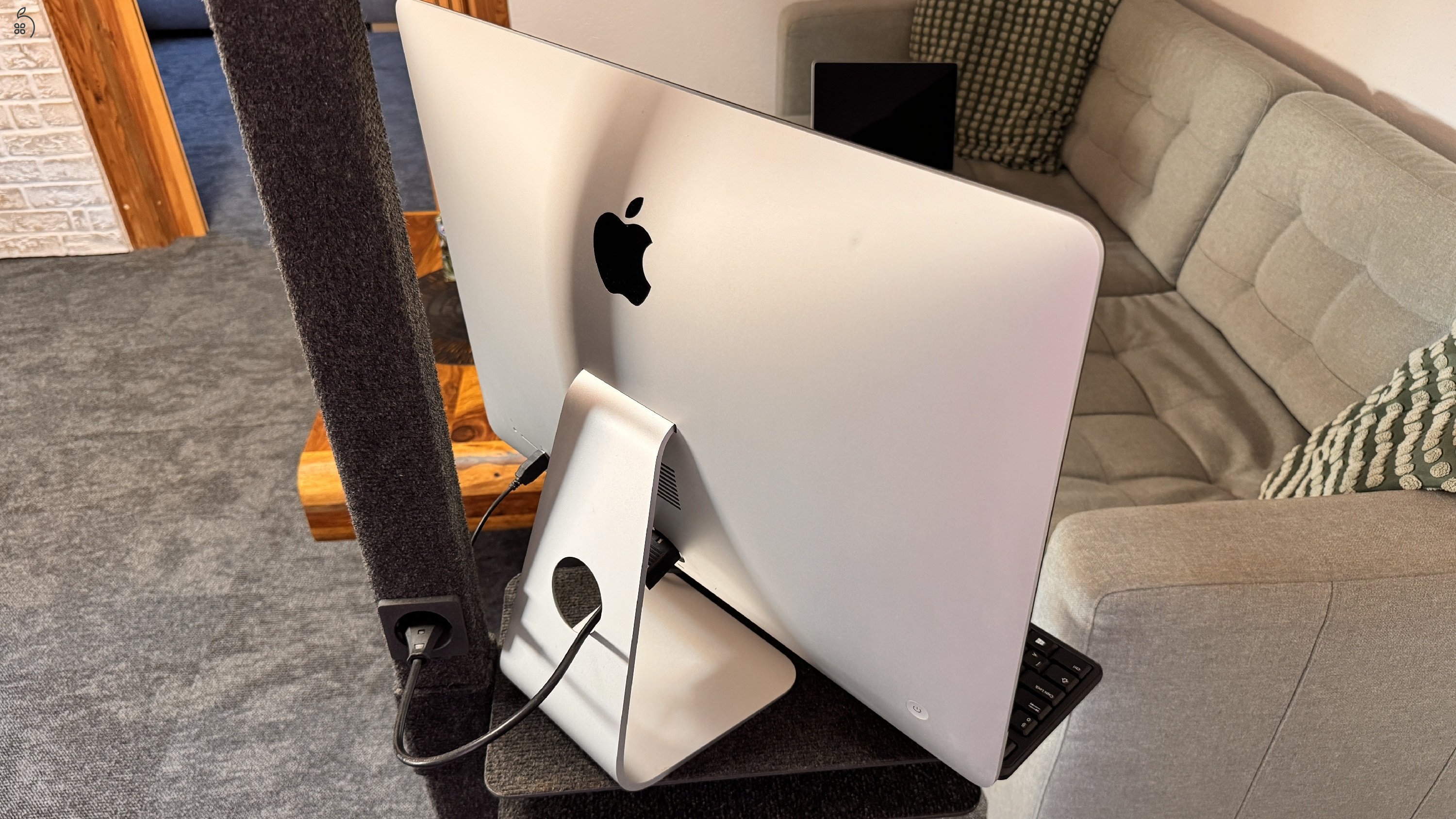 iMac Slim 4K (2015) mint az új!