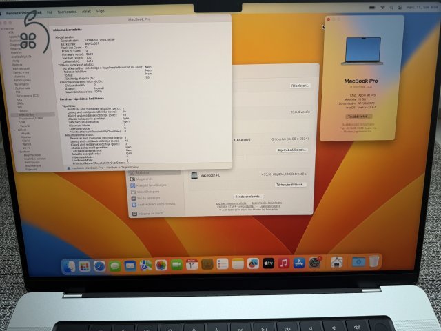  Macbook Pro 16' Silver M1 Pro /16Gb ram/ 512Gb  SSD Új Akksi!
