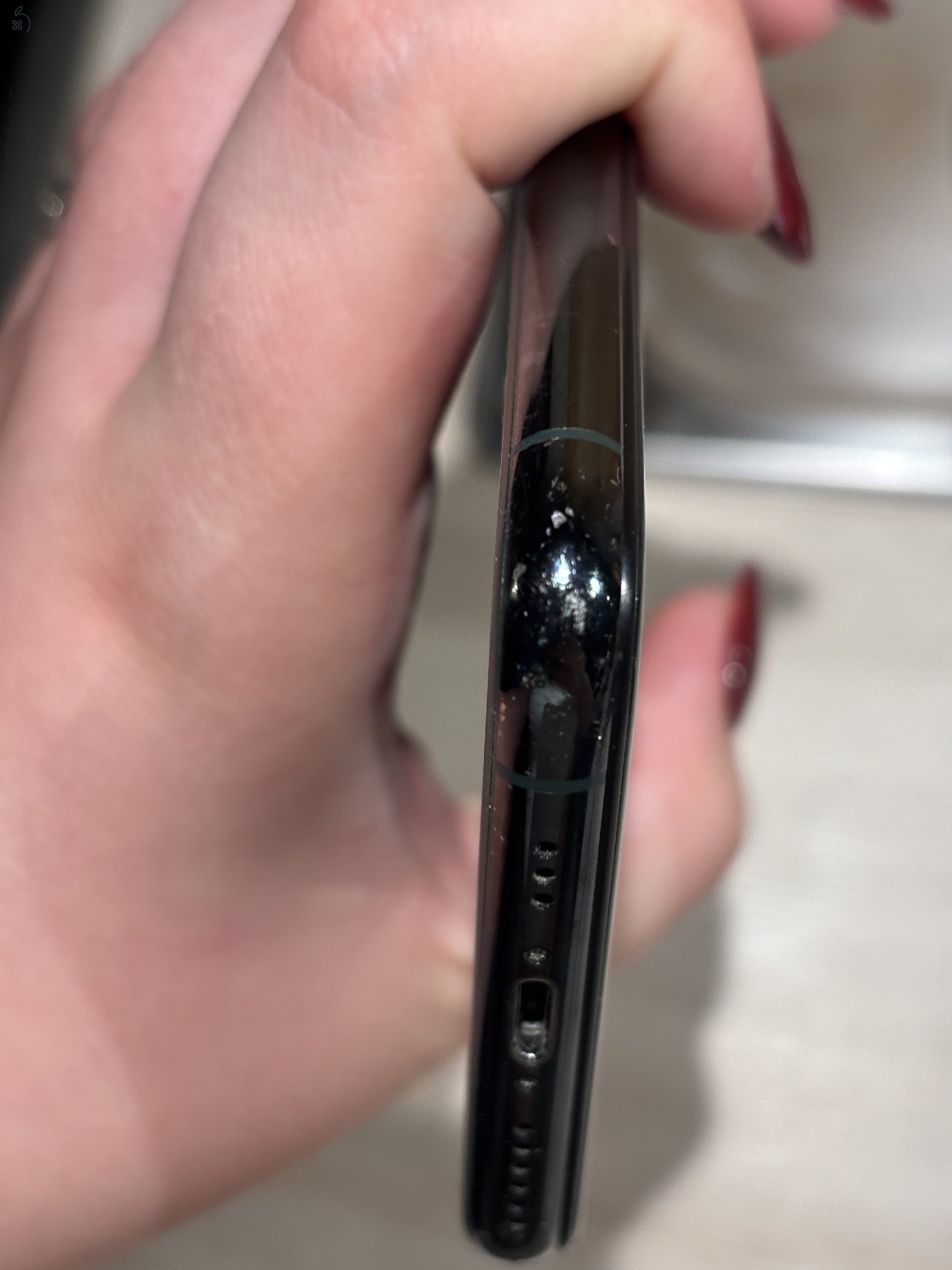 Eladó iPhone 11 Pro 64 GB – Midnight Green (Kártyafüggetlen)
