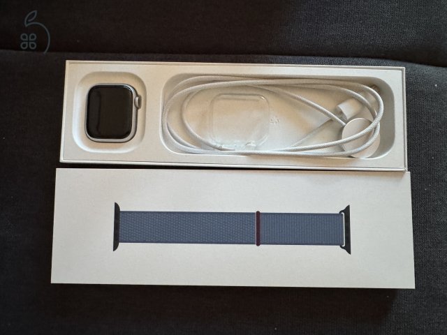 Apple Watch Series 9 41mm Wifi (ezüst aluminium)