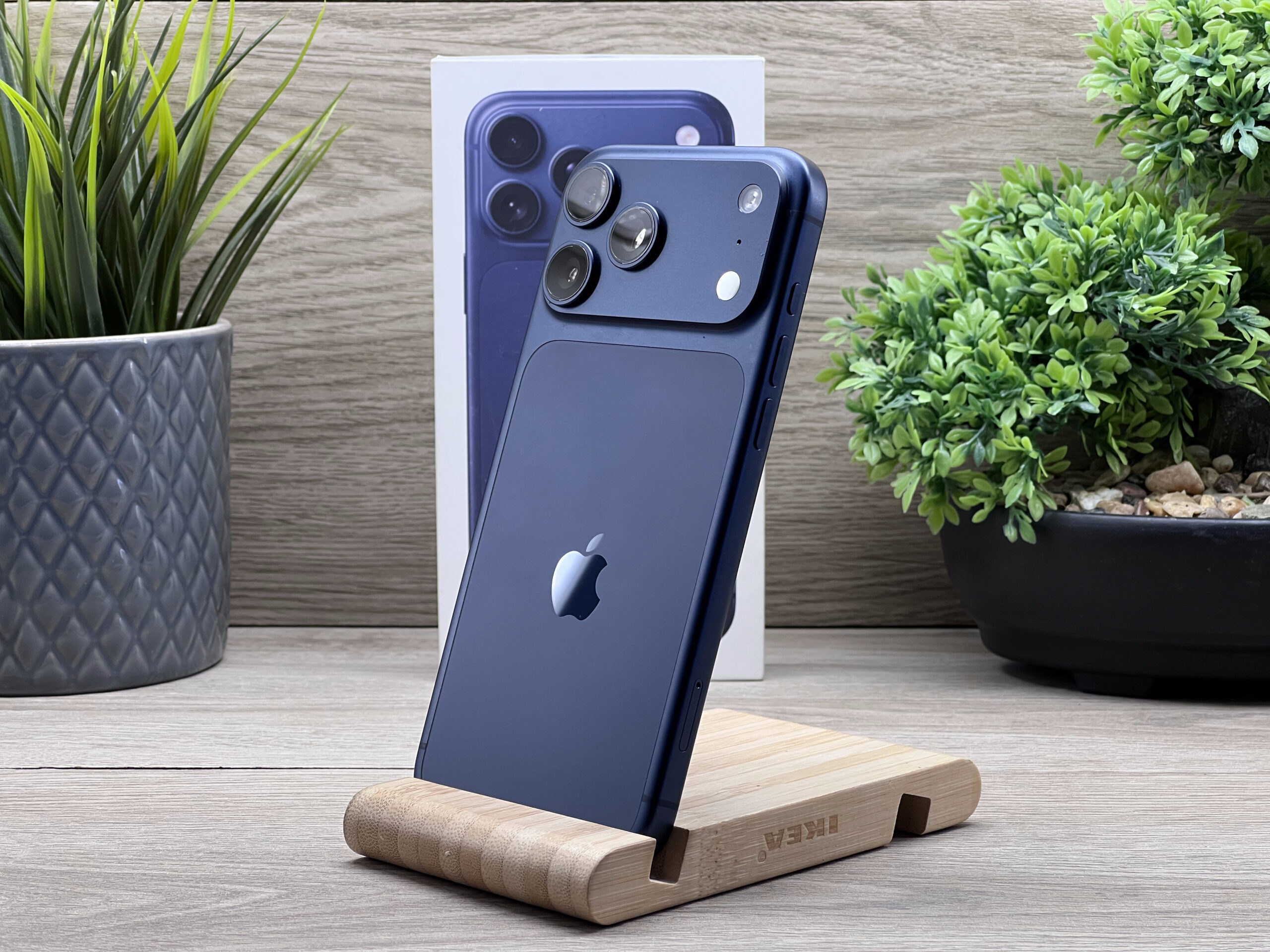 Hibátlan iPhone 17 Pro Max Deep Blue 256GB 2 ÉV Garanciával 100%  2027.05-ig Apple gari
