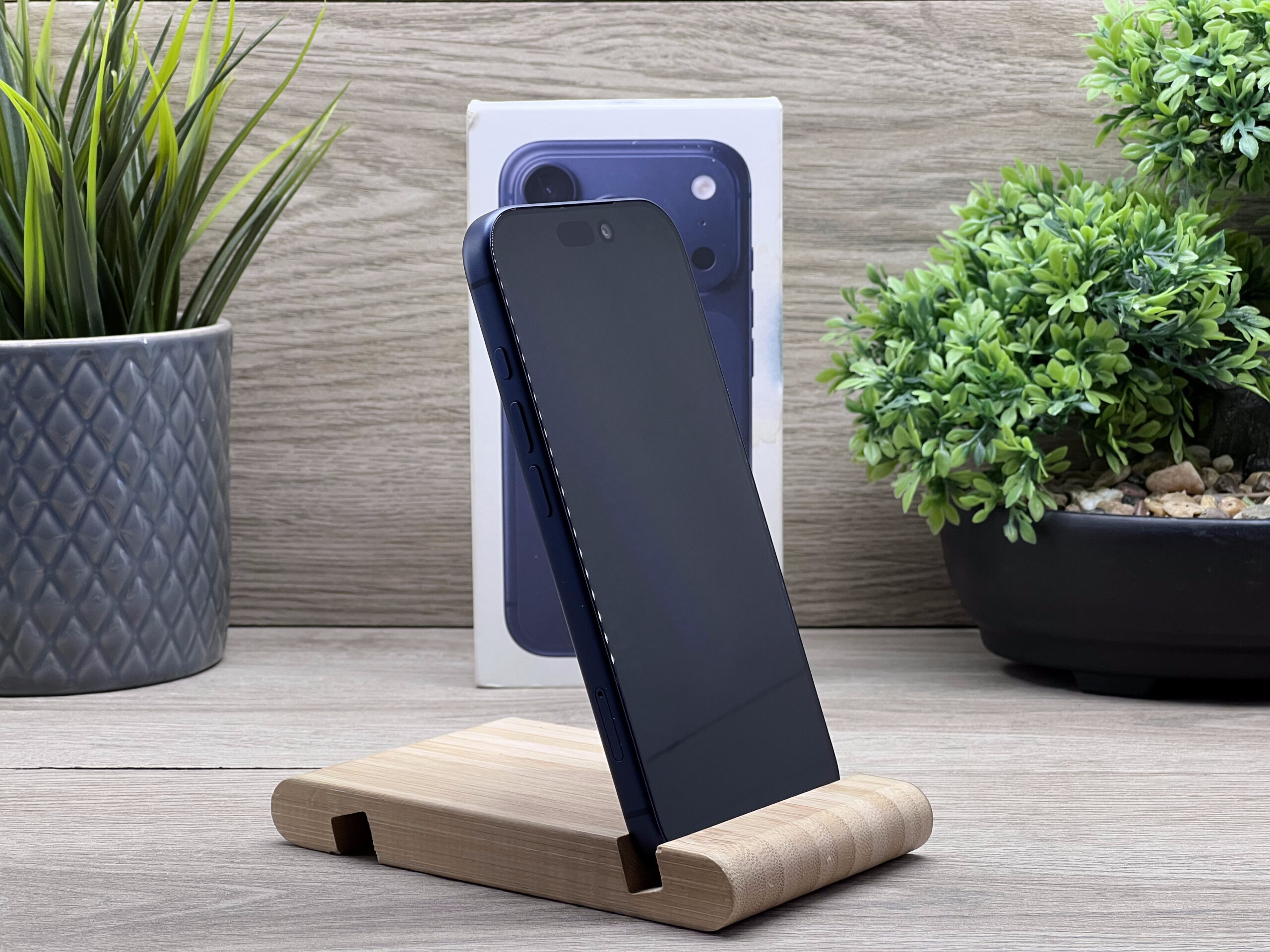 Hibátlan iPhone 17 Pro Deep Blue 512GB 2 ÉV Garanciával 2028.09.25-ig Apple Gari