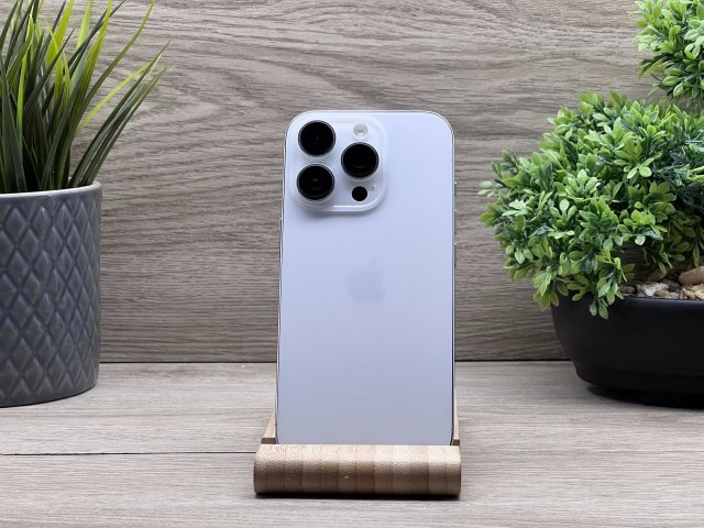 Hibátlan iPhone 16 Pro White Titanium 256GB 2 ÉV Garanciával 90%