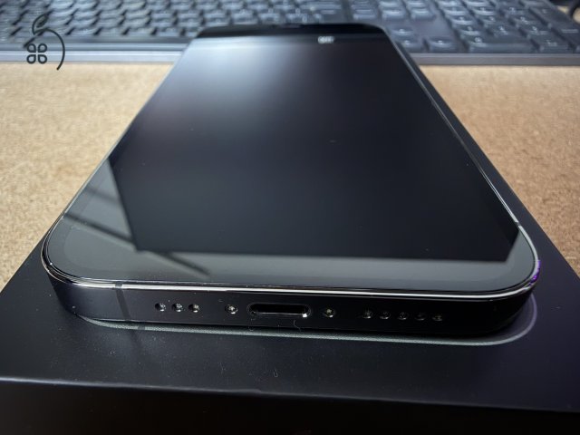 Karcmentes föggetlen iPhone 12 Pro 256 GB grafit szürke