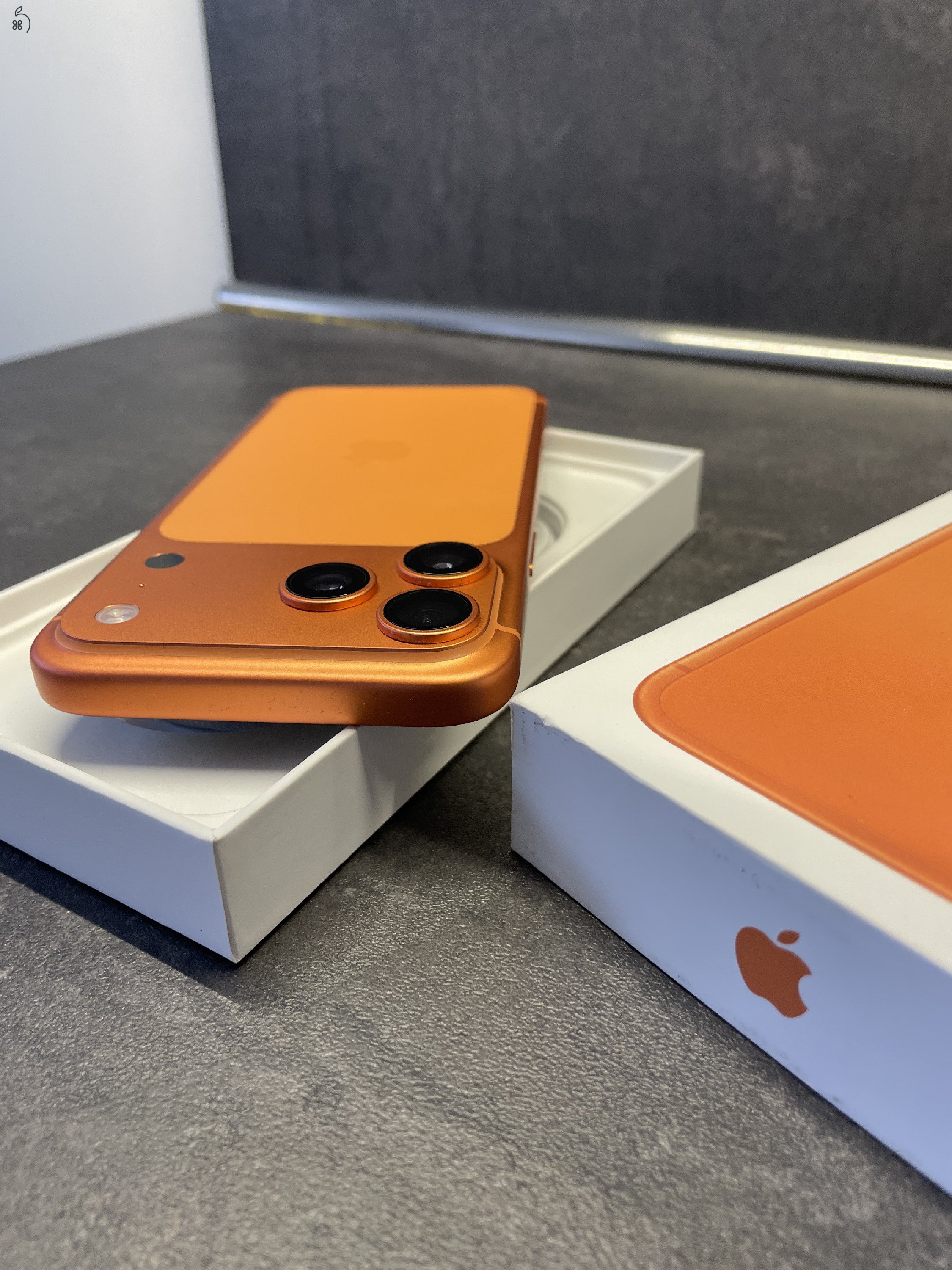 Apple iPhone 17 Pro Max, 256Gb, Gyári Állapotú, 1 Év Garancia, 100% Akkumulátor