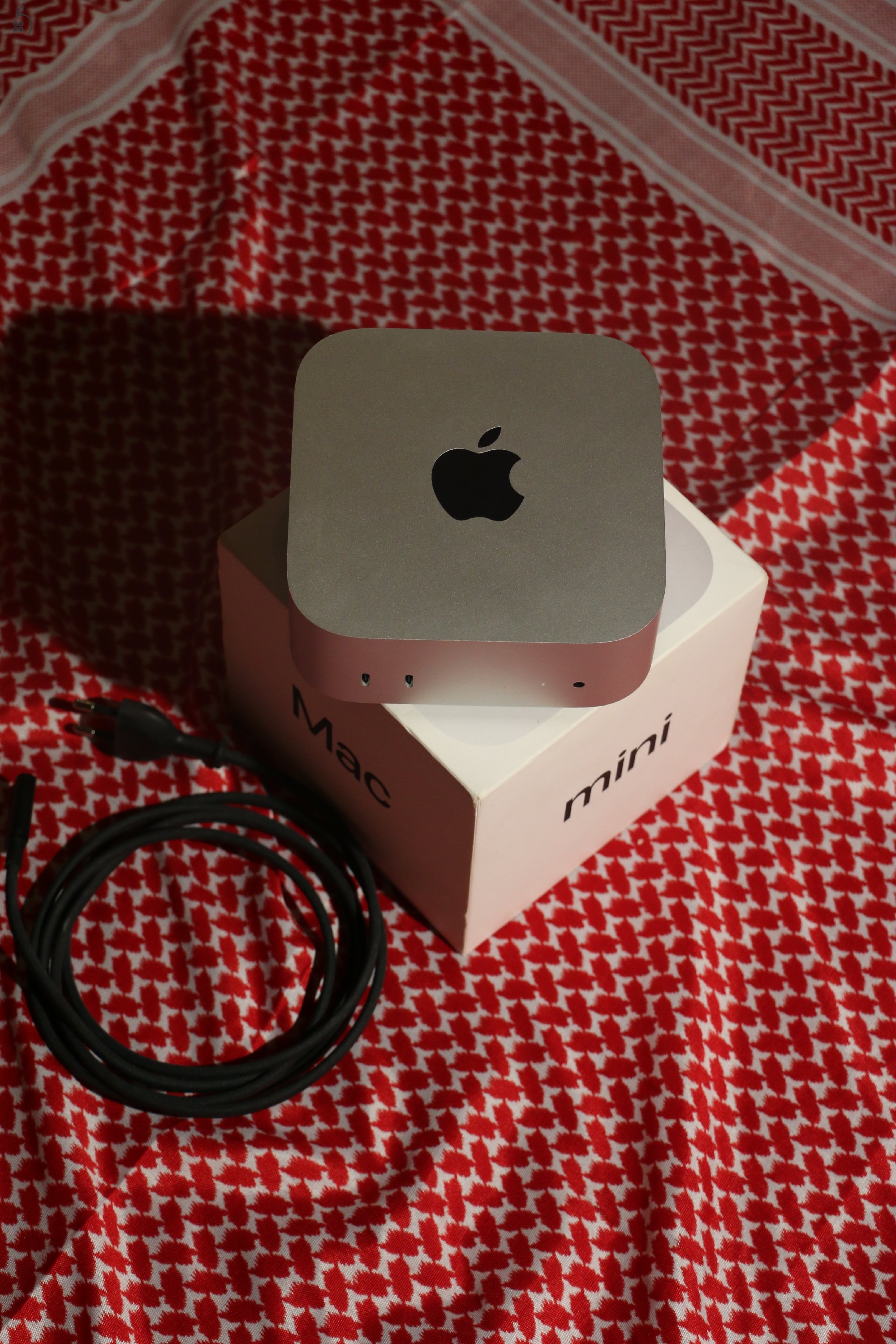 Mac mini m4