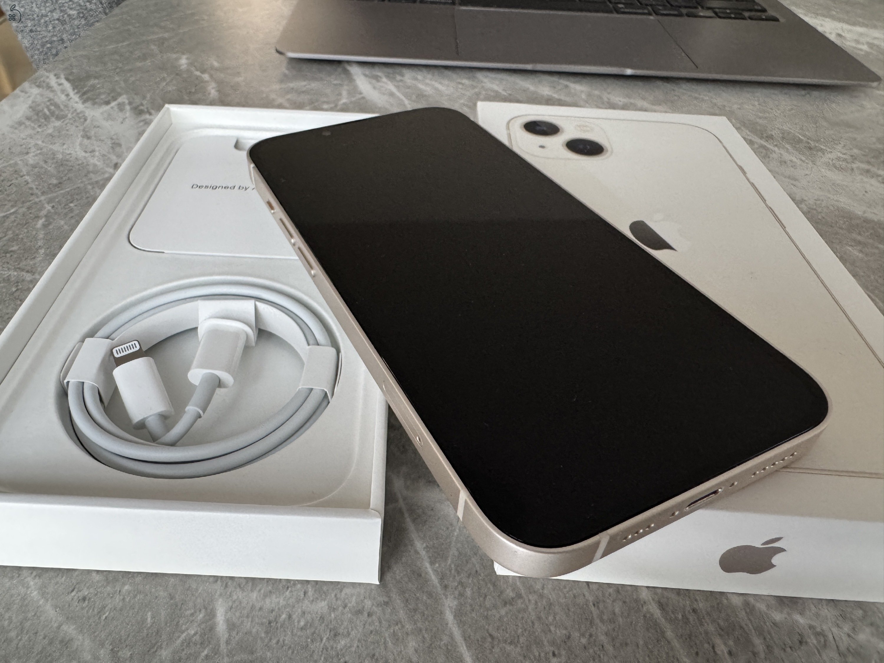 Eladó Apple iPhone 13 Starlight 128 GB független – újszerű állapotban