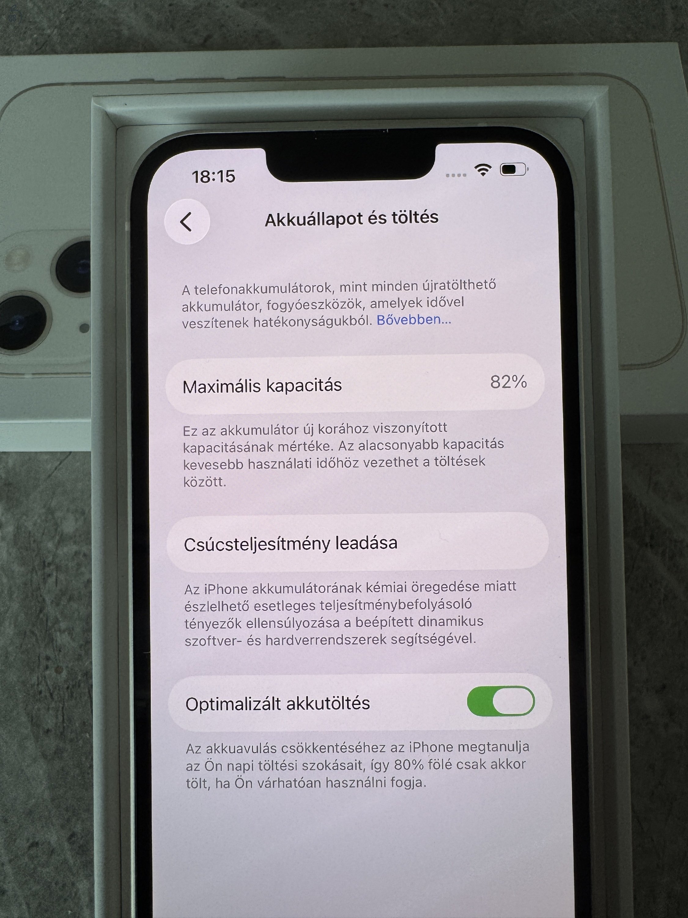 Eladó Apple iPhone 13 Starlight 128 GB független – újszerű állapotban