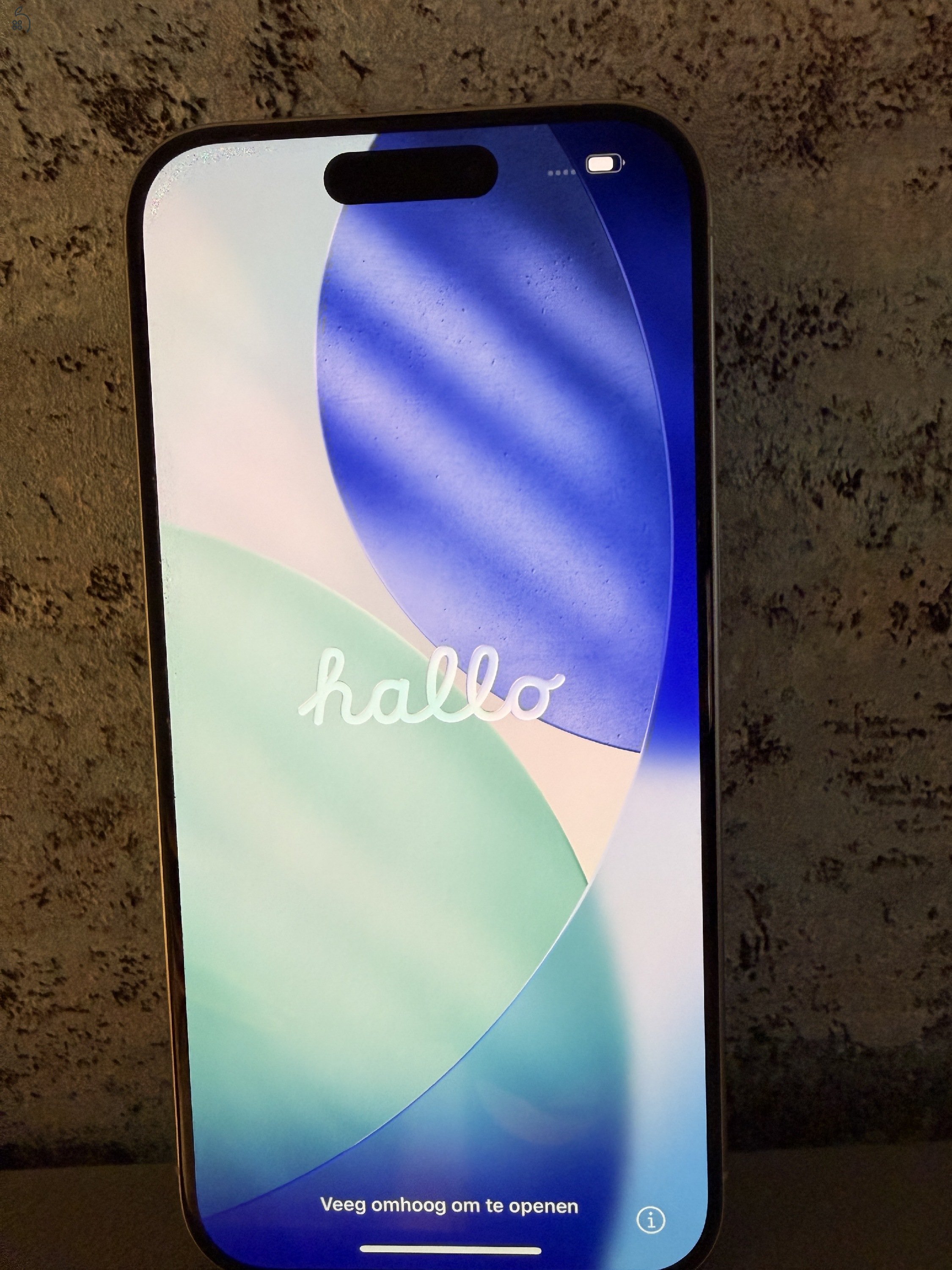 Eladó Apple iPhone 15 Pro 256 GB – Független