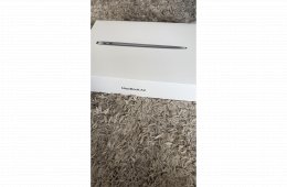 MacBook Air Retina 13 inch 2020