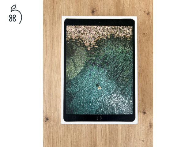 iPad Pro 10.5-inch 64 GB Wi-Fi (asztroszürke) - 2017