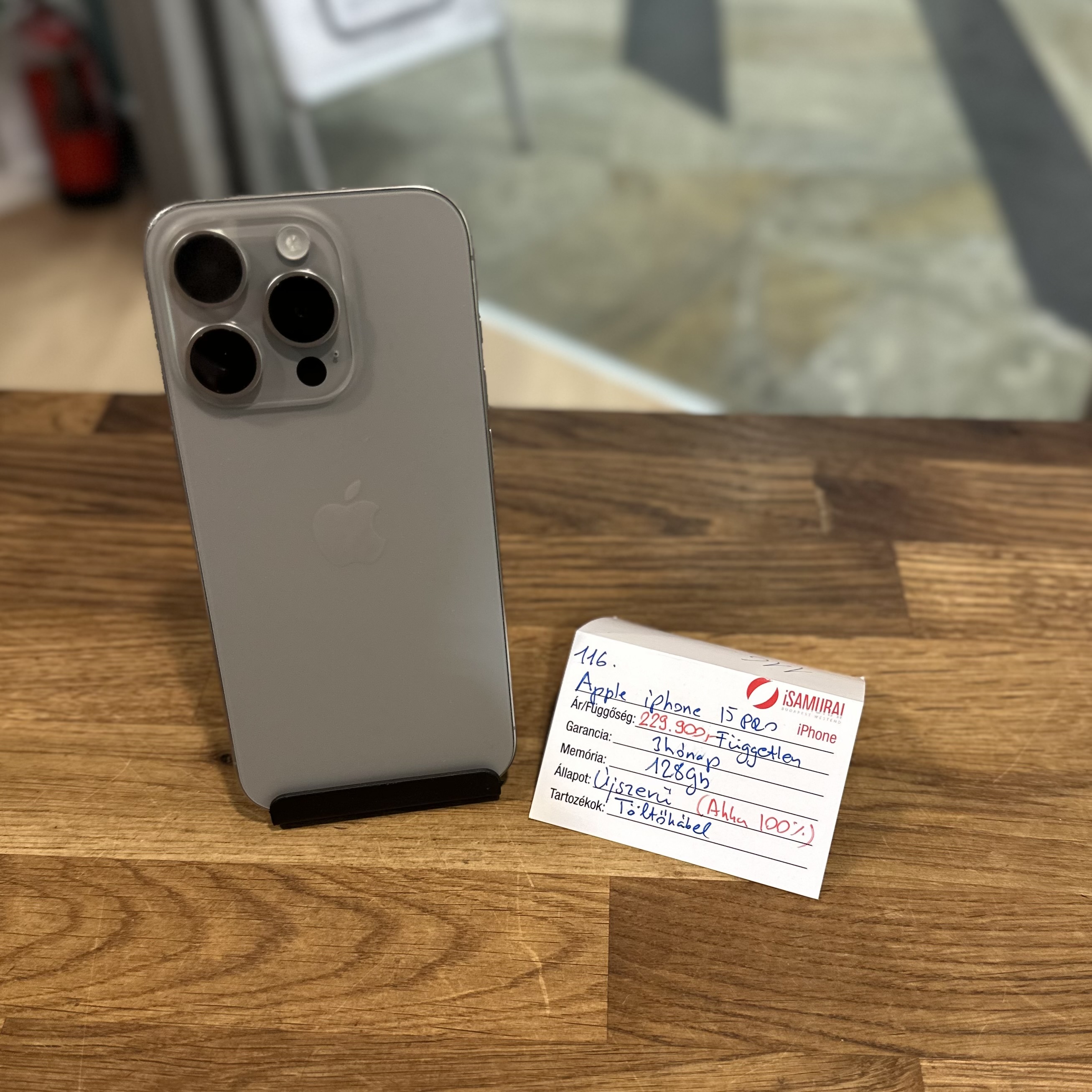 Apple iPhone 15 Pro - 128GB - natúr titán - Független - Akku 100% ( 116.)