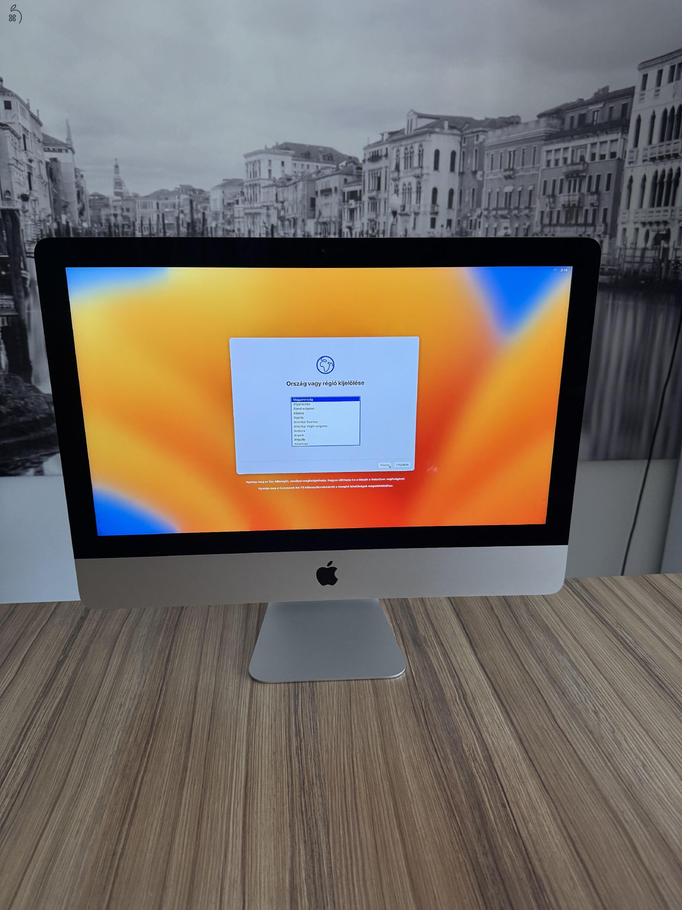 Apple iMac | 21.5