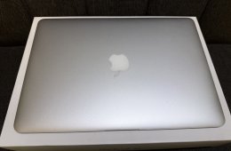 MacBook Air 13” A1466 (2017) | 256 GB | Új akkumulátor | Doboz + eredeti töltő