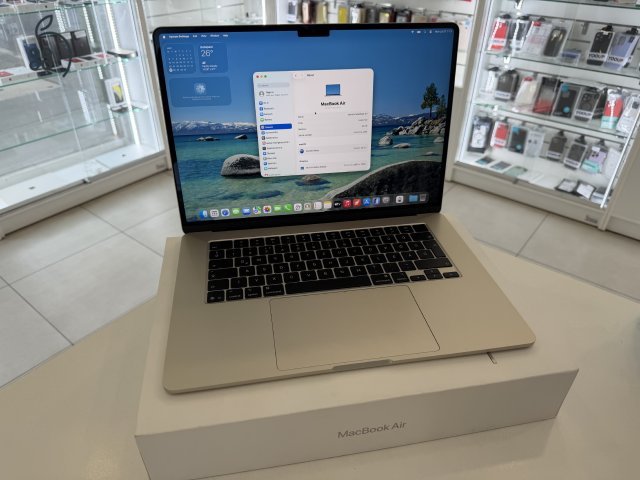 MacBook Air M4 15
