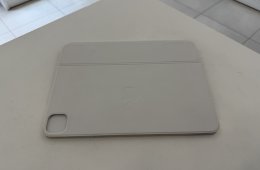 iPad Magic Keyboard 11