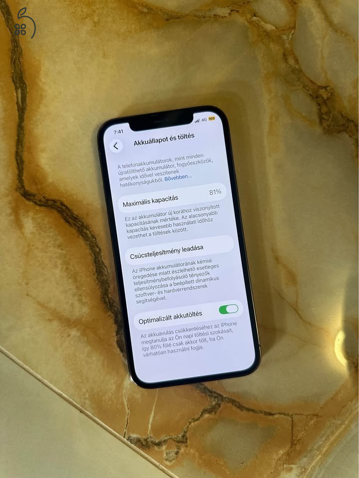 Iphone 12 pro Grafitszürke színben