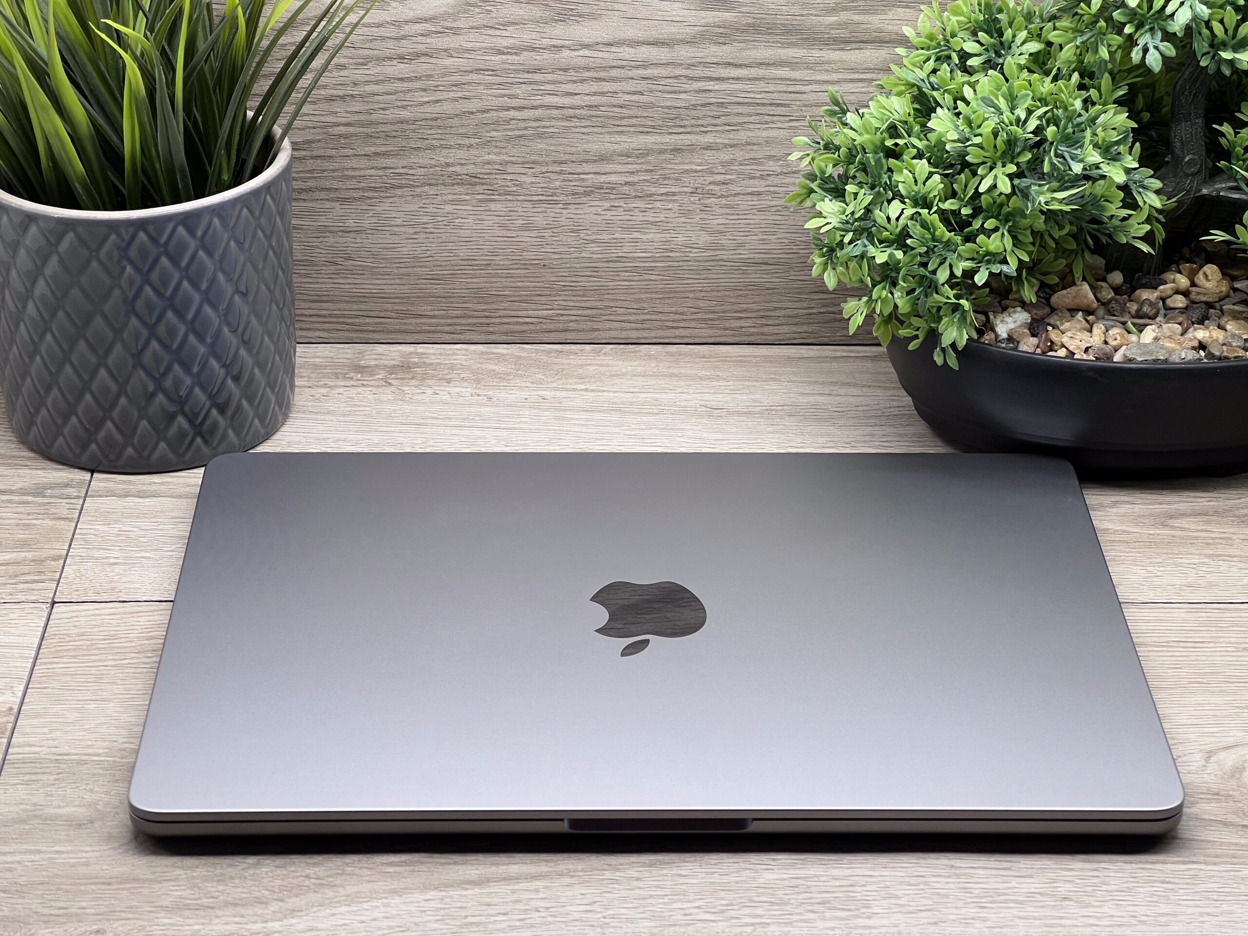 Hibátlan MacBook Air 2022 M2 13” 512GB 8GB 2 ÉV Garanciával
