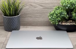 Hibátlan MacBook Air 2023 M2 15” 256GB 8GB 2 ÉV Garanciával 100%