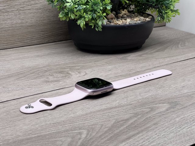 Hibátlan Apple Watch S9 Pink 45mm 2 ÉV Garanciával 99%