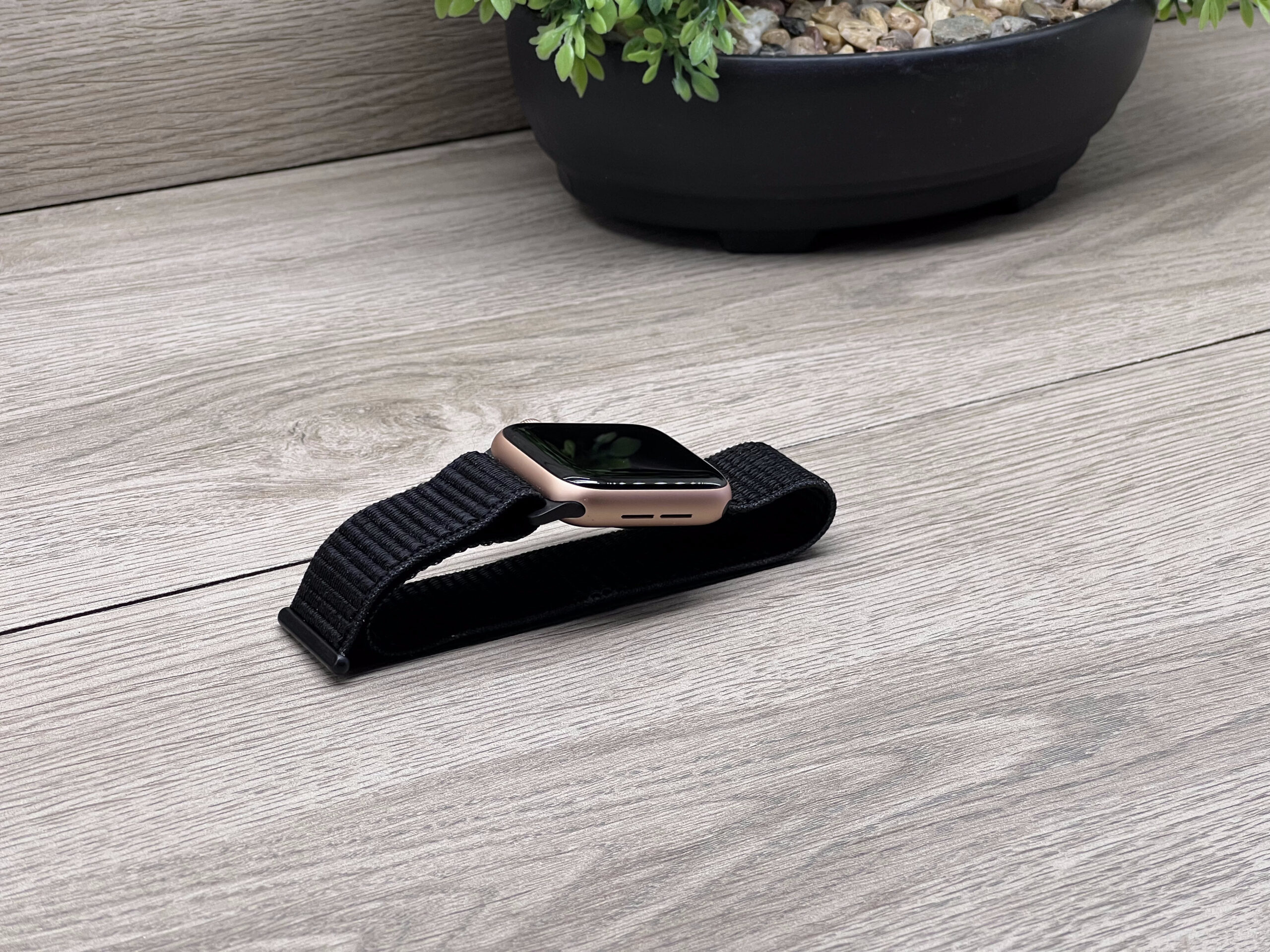Hibátlan Apple Watch S5 gold  40mm 2 ÉV Garanciával
