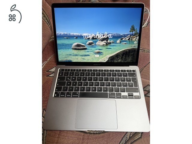 Apple MacBook Air 13” M1 (2020) – 8 GB RAM / 256 GB SSD – Gyári doboz + töltő