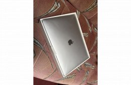 Apple MacBook Air 13” M1 (2020) – 8 GB RAM / 256 GB SSD – Gyári doboz + töltő