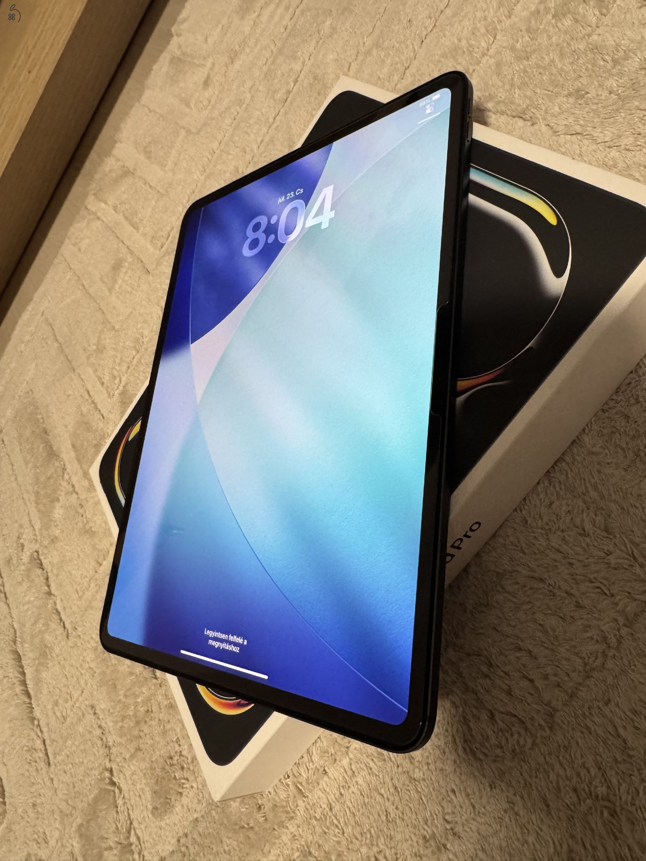 Gyönyörű iPad PRO 13 M4 Chip 256GB WIFI + 5G Cellular 100% akku!