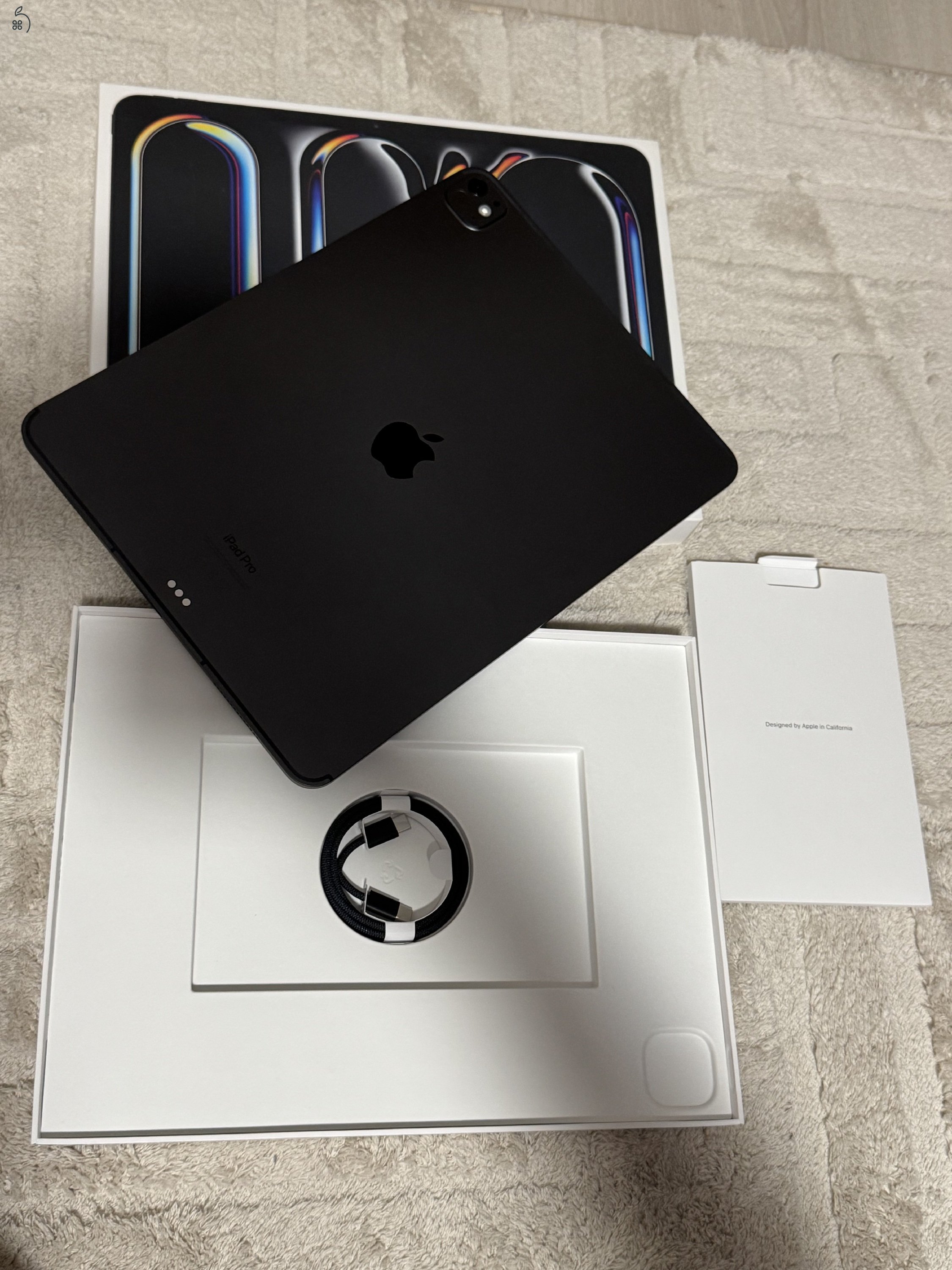 Gyönyörű iPad PRO 13 M4 Chip 256GB WIFI + 5G Cellular 100% akku!