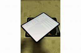 Gyönyörű iPad PRO 13 M4 Chip 256GB WIFI + 5G Cellular 100% akku!