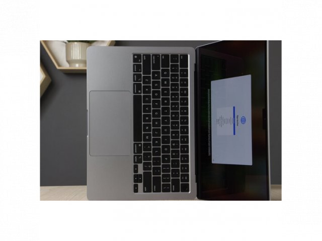 Újszerű Apple Macbook Air 13