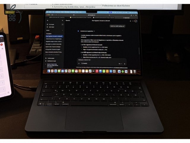 MacBook Air M4