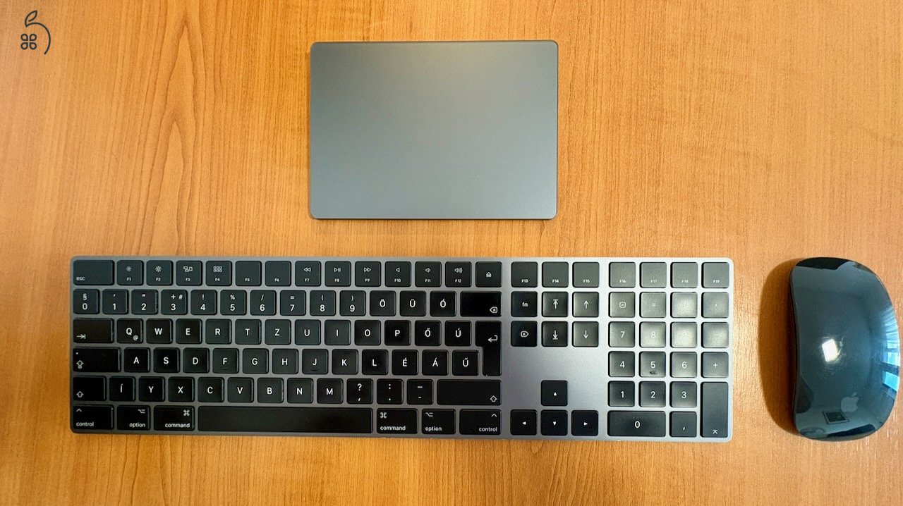  Magic Mouse 2, Magic Trackpad 2 és Magic Keyboard with Numeric Keypad (HU) – Space Gray