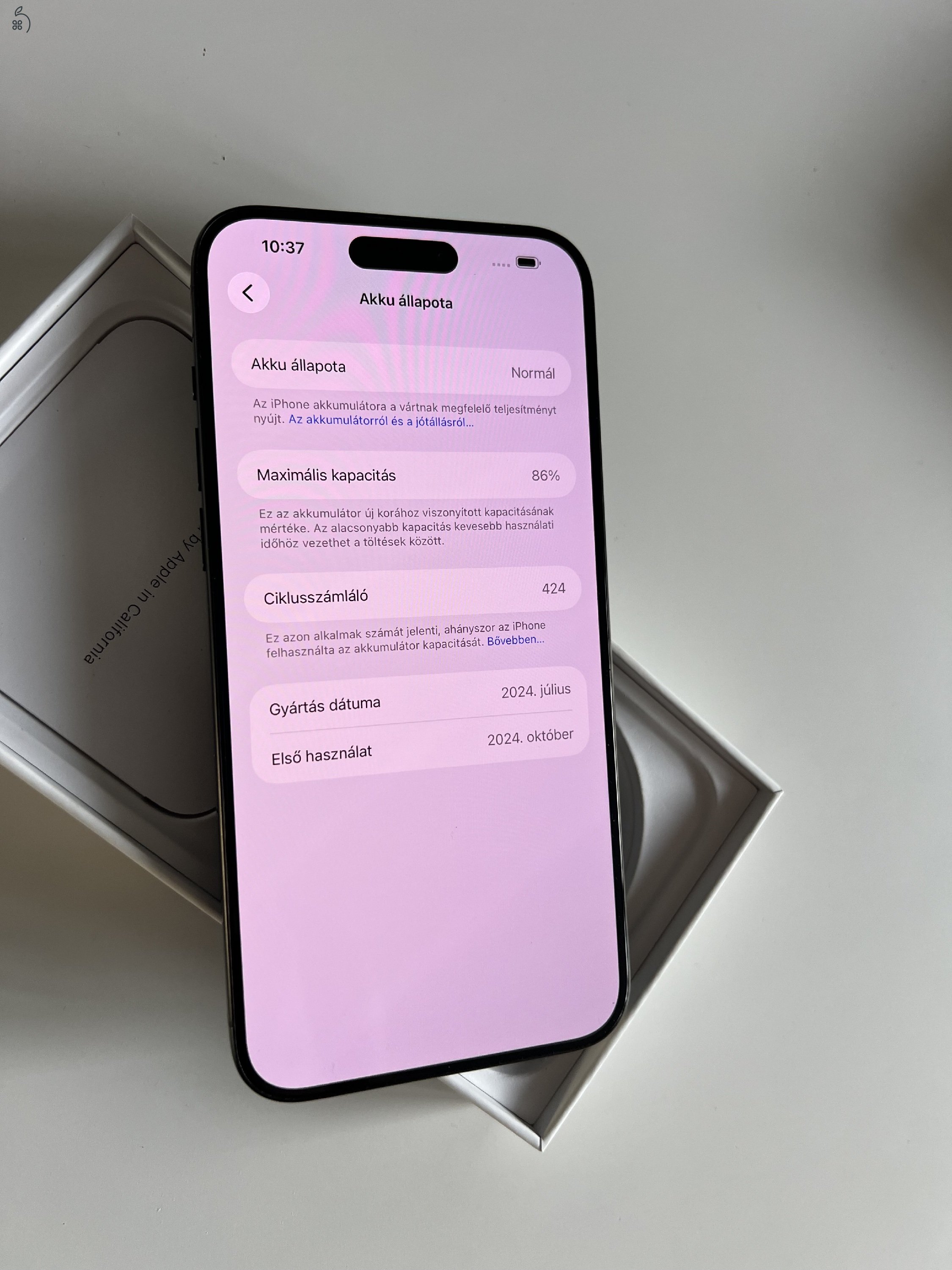 Újszerű iPhone 15 Pro Max 256GB Black Titanium Független (86%)