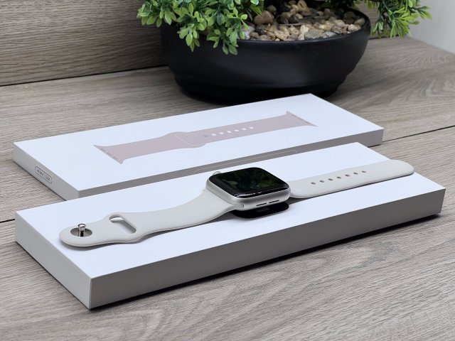 Apple Watch SE2 Starlight 40mm 2 ÉV Garanciával